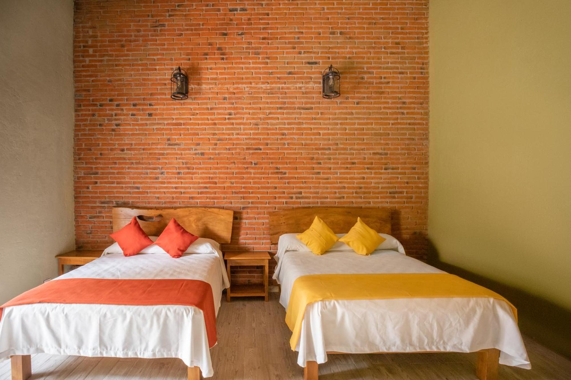 Hacienda Gamboa Bed & Breakfast Атлиско Екстериор снимка